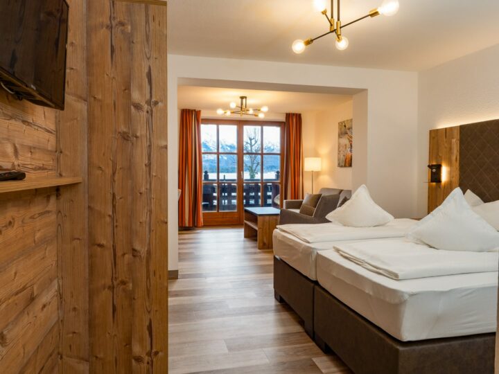Zimmer Loge Alpin Life im Hotel Geiger Hopfen am See
